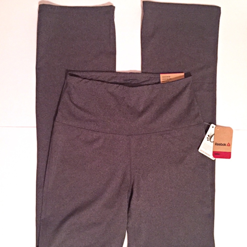 Reebok New women’s workout leggings pants S gray